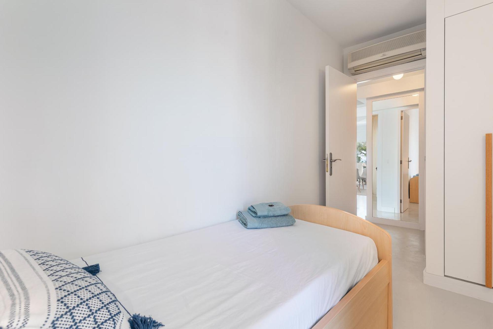 Apartment Blue View Port de Alcudia  Bagian luar foto
