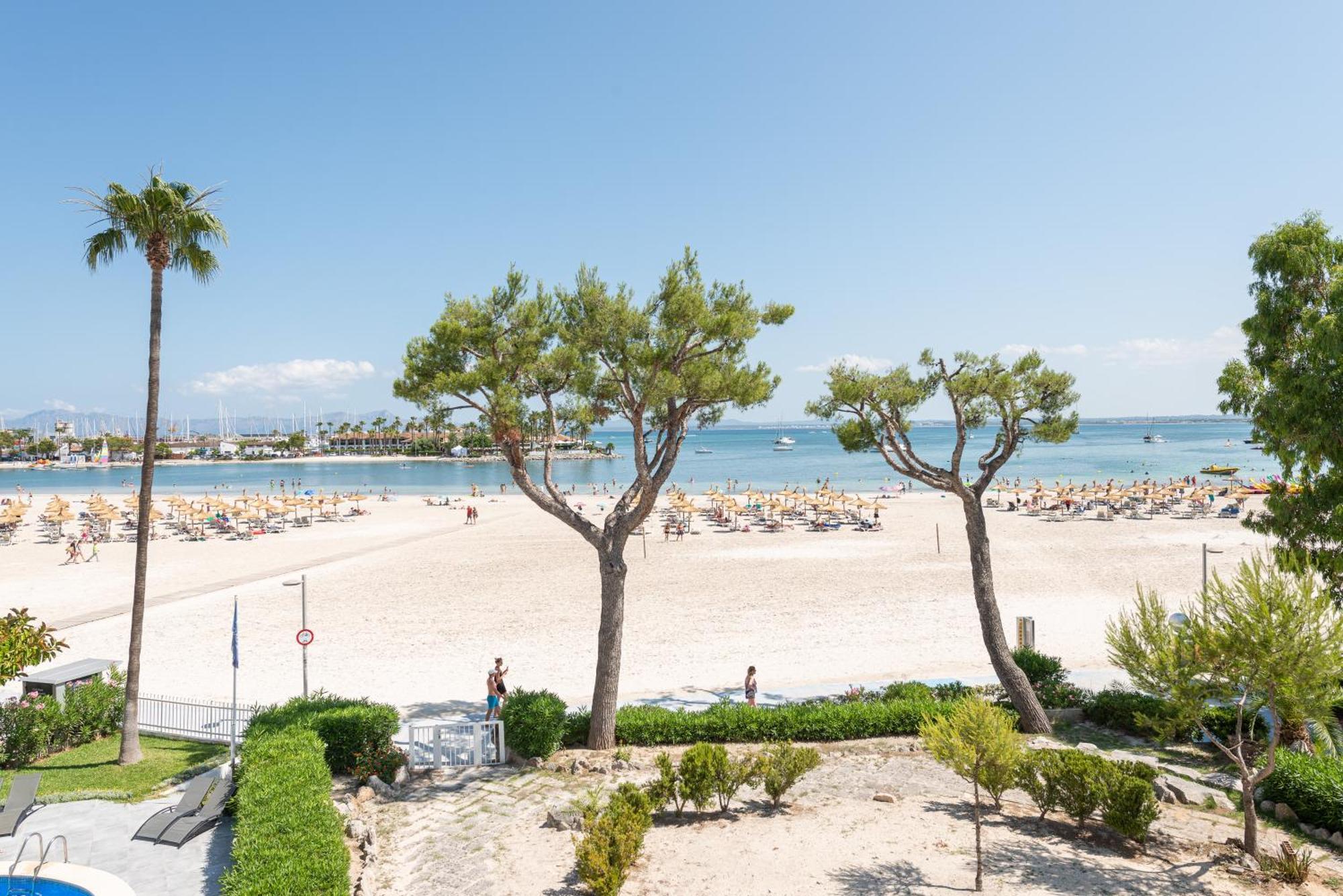 Apartment Blue View Port de Alcudia  Bagian luar foto