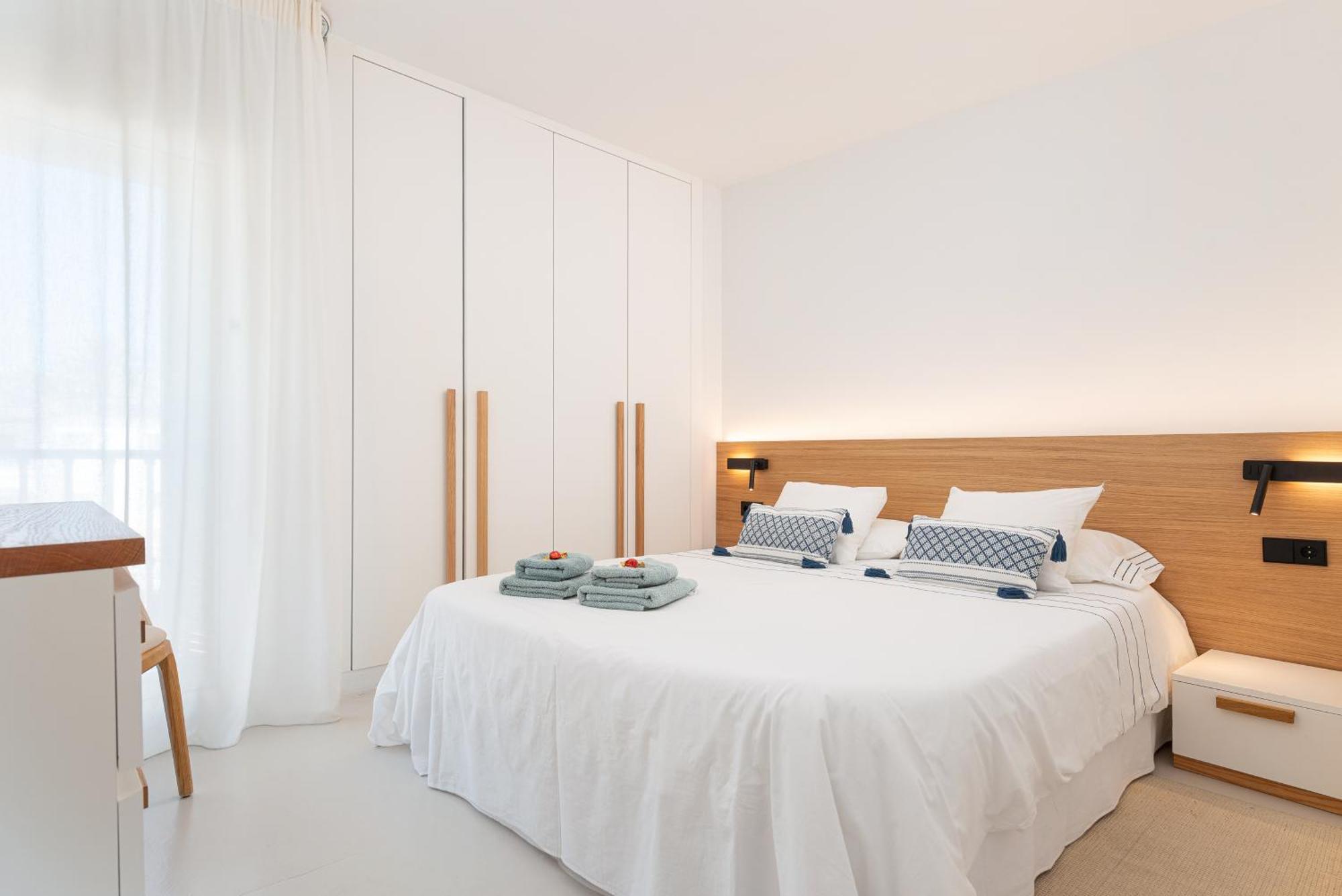 Apartment Blue View Port de Alcudia  Bagian luar foto
